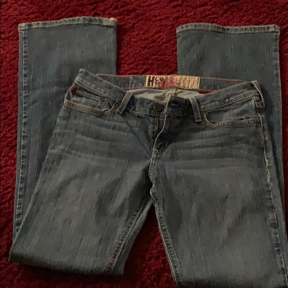 Hollister Flare size 9